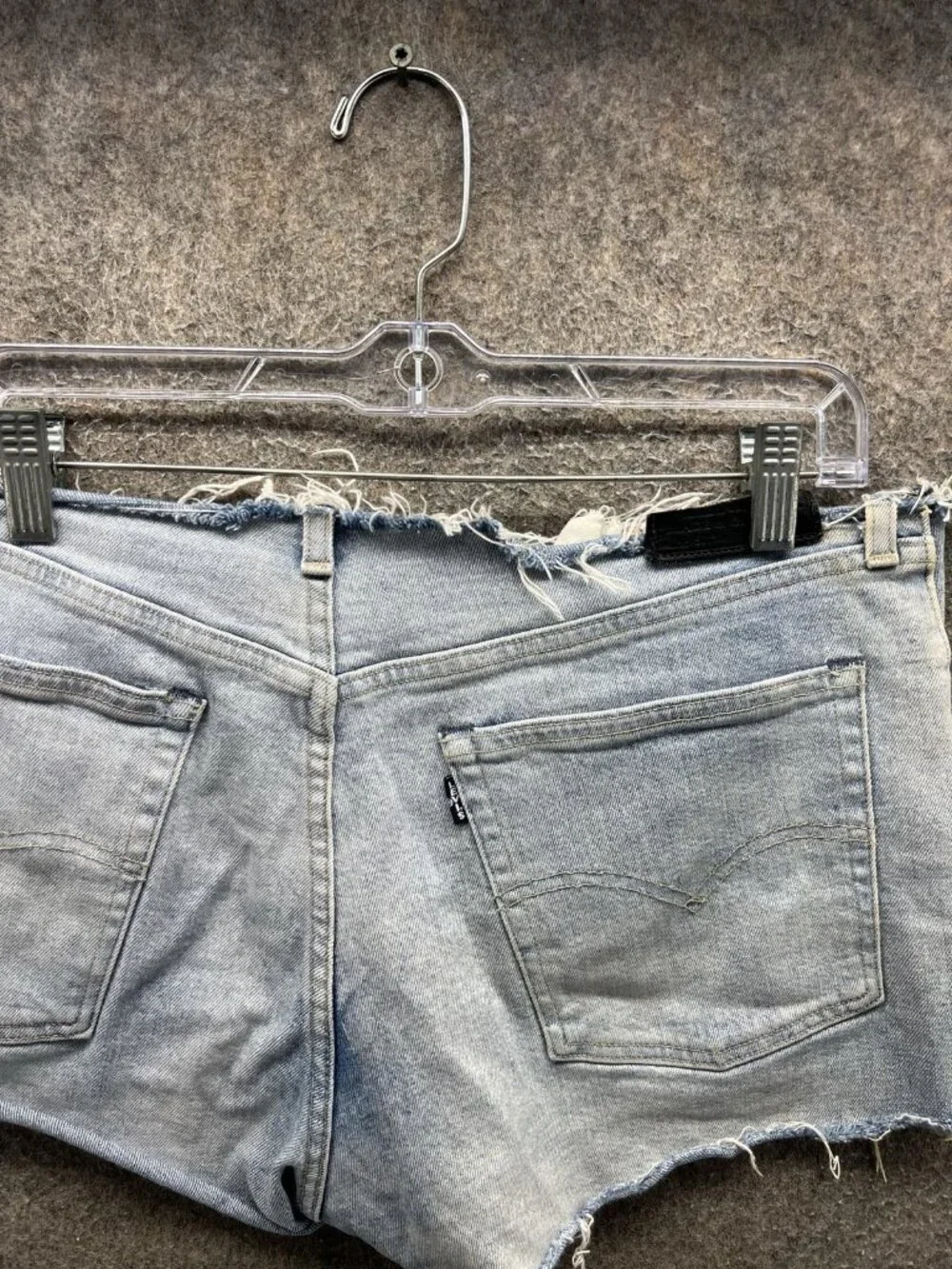 Levi's 501 Denim Bermuda Shorts Womens 38 Blue Distressed Cutoff 5 Pocket Casual